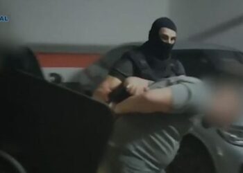 VIDEO/ Arrestohet shqiptari i shumëkërkuar në Spanjë, për shkak të rrezikshmërisë policia blindon zonën