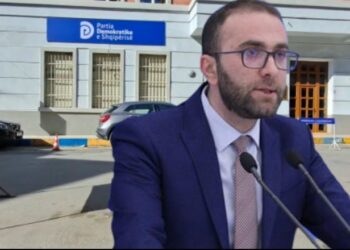 Nga Kuliçi tek…/ Mbledhja e Këshillit e thirrur nga Bardhi: Marrin pjesë 245 anëtarë, plotësohet kuorumi