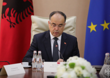 Begaj dekreton emërimet e gjashtë ambasadorëve, kush janë diplomatët e rinj
