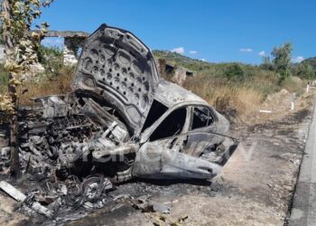 Prag-tragjedie/ Makina merr flakë në ecje në autostradën Levan-Tepelenë, shpëton mrekullisht familja