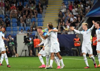 Goditja e “pistë” cakton kampionin e Europianit për U21, dramë në sekondat e fundit