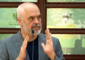 Rama: Mjekët e rinj duhet të shërbejnë 5 vite për t’u pajisur me diplomë