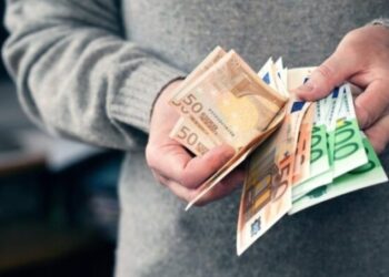 “Shqetësues forcimi i lekut ndaj euros”