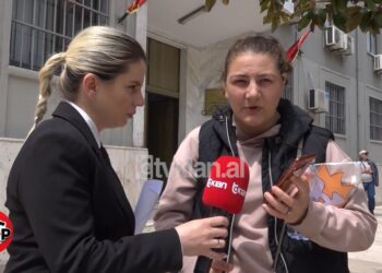Sherri mes prindërve në shkollë, gjyqtari nuk zbardh vendimin