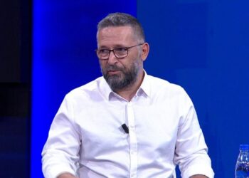 “Zgjedhjet për kryetarin e ri nesër”/ Këshilltari ligjor i PD: Bardhi pretendon se ka zhvilluar mbledhje, por s’ka asnjë provë…!