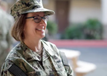 Zgjedhja e Biden/ Njihuni me gruan e parë që do të drejtojë marinën amerikane, Lisa Franchetti!