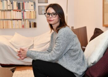 Lirohet nga burgu shqiptari që sulmoi me acid avokaten italiane: Nuk kam më frikë