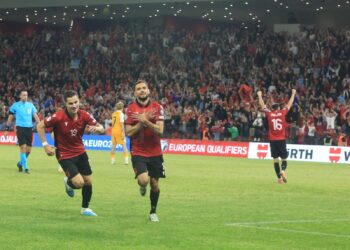 Incidentet në ndeshjen me Moldavinë, UEFA gjobit Federatën Shqiptare të Futbollit