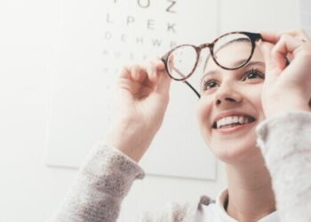 Alarmi i OBSH: Gjysma e popullsisë së botës do të jetë miope deri në vitin 2050