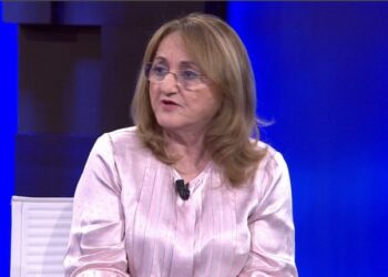 ‘Studentët e mjekësisë’/ Zv.Ministrja: Nëse s’punësohen brenda 2 viteve ose paguajnë 5 mijë euro, janë të lirë nga detyrimet