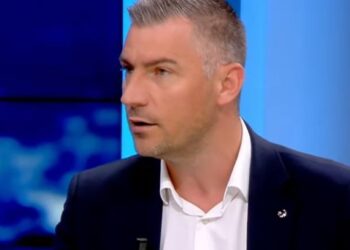Deputeti Nallbati: Jemi ndarë për disa parime. S’ka asnjë mundësi që grupi Bardhi të bashkohet me Berishën