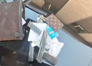 Lëvizte me armë zjarri brenda në makinë, arrestohet 26-vjeçari në Fier