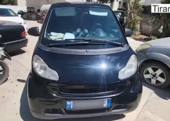Klononin çelësat/ Pranga hajdutit të njohur që kishte bërë vjedhjet e shumë banesave në Tiranë