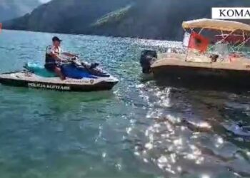 Policia aksion në liqenin e Komanit dhe lumin e Shalës, bllokohen varka që s’plotësonin kushtet e sigurisë