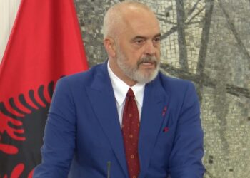 Rama: Nuk shkova në Prishtinë për t’u martuar me Kurtin, s’ndihem i fyer si dhëndër që nusja nuk i doli në takim