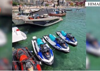 Bllokohen skafe, gomone dhe Jet Ski nga Vlora në Ksamil, gjobiten pronarët