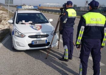 500 deri në 1500 euro ryshfet për të kthyer patentat e pezulluara, SPAK dërgon në gjyq 25 persona