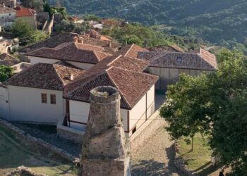 “Bonusi i Rijetëzimit”, Rama: Ruhet etnografia mesjetare në shtëpitë e Kalasë së Krujës