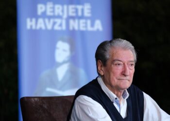 Paskemi rrëzuar diktaturën e Kristaq Ramës, jo të Enver Hoxhës