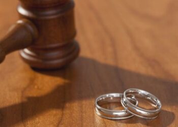 Rriten divorcet në Elbasan, 320 kërkesa për ndarje në 6 mujorin e parë të vitit