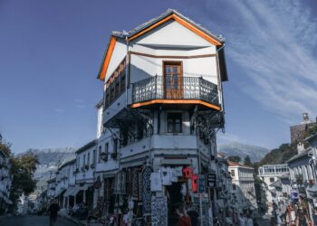“Do t’ua rekomandoja që të vinin këtu”, Rama ndan vlerësimet e turistëve të huaj për Shqipërinë