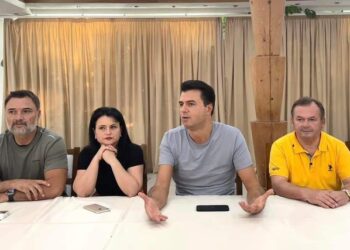 “Përballje pa kompromis me korrupsionin, partneritet me aleatët…”/ Basha në Berat, vijon takimet për “ringritjen e PD”