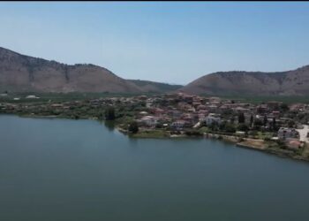 “U dashuruam me Shqipërinë gjatë pushimeve”, çifti zviceran hap restorant në Konispol: Vendin e gjetëm në Google Map
