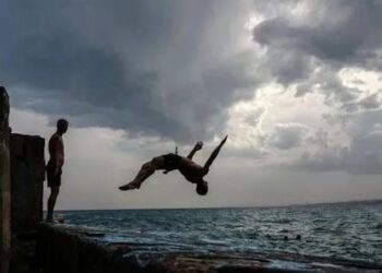 Emrat/ Plagosja e dy adoleshentëve në Himarë, zbardhen detaje nga ngjarja: Morën goditje nga përplasja e dy jet ski-ve