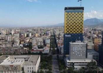 Rritje e fortë/ Qiratë u dyfishuan: Nga bregdeti në Tiranë, çmimi mesatar shkon në mbi 50,000 lekë