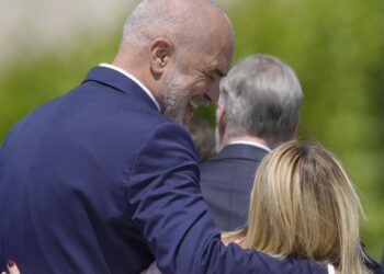 Nga “gabimet” e Kurtit, tek roli i Erdogan! Rama rrëfehet për “La Stampa”: Meloni, një surprizë e madhe! Gjysmë milioni turistë italianë në Shqipëri