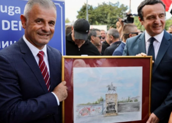 Ganiu reagon pas akuzave për vizitën e Kurtit: Sulme me prapavijë politike