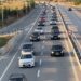 40 mijë qytetarë nga Kosova i drejtohen bregdetit, mbi 6 km trafik në Rrugën e Kombit