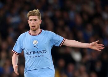 130.000 £ një kasë, De Bruyne u dhuron celular shokëve te City