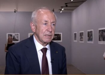 Ambasadori ukrainas: Shqipëria na ka mbështetur. Na ka ndihmuar në fushën ekonomike dhe me municione