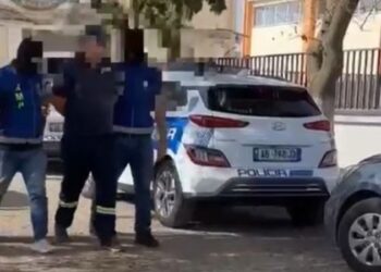 Reagimi/ Arrestimi i drejtorit të shërbimit zjarrfikëses dhe vartëseve të tij, AMP del me njoftim zyrtar, zbardhen akuzat