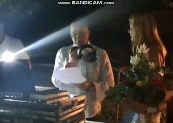 VIDEO/ Bankieri fton miqtë për të shpallur ditën e dasmës, zbulon se gruaja e tradhtonte me një avokat: Dua t’i dhuroj Cristinës lirinë…!
