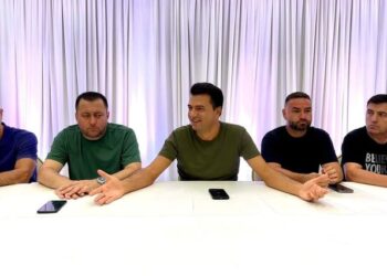 Basha, me strukturat drejtuese të PD në Vlorë: Hetim fondeve IPARD. Fundi i pandëshkueshmërisë, ndryshimi i vërtetë!