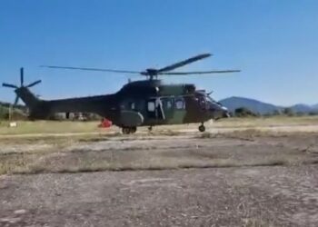 VIDEO/ Zjarri masiv në Laç, 50 efektivë të FA dhe një helikopter mobilizohen për të neutralizuar flakët. Arrestohet autori