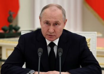 “Besnikëri ndaj shtetit rus”, Putin urdhëron mercenarët e Wagner të nënshkruajnë dekretin