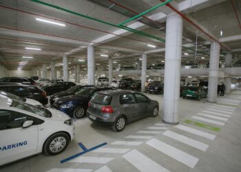 Rritet taksa e ndërtesës për pronarët e parkimeve të mbyllura dhe bodrumet