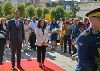 Osmani: Kosovës të mos i bëhet presion nga Brukseli, sa kohë Vuçiç fle mbi varreza masive