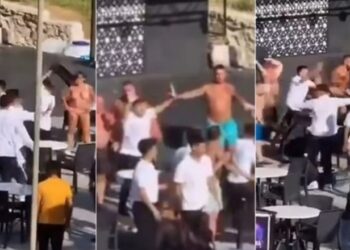 VIDEO/ Kamerieri dyshohet se goditi me shuplakë të riun, plas sherri mes pushuesve dhe stafit të një hoteli