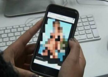 Ish i dashuri i publikoi fotot intime në sajte porno, gruaja fiton 1.2 mld dollarë dëmshpërblim