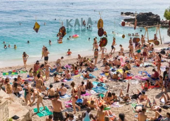 “Kala fest” jehonë në “New York Times” dhe “Metro”, Rama: Festivalet verore, ambasadore të promovimit të turizmit