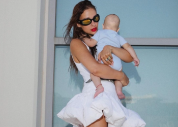 “6 muajt më të mirë të jetës”, Eleni Foureira ndan foton e ëmbël me djalin e saj