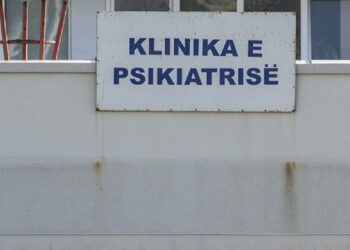 Zjarr në Klinikën e Psikiatrisë në Kosovë, humb jetën një pacient