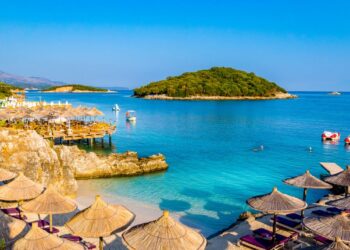 “Il Messaggero”: Shqipëria regjistron një bum turistik! Rritet numri i kinezëve, turqve e spanjollëve