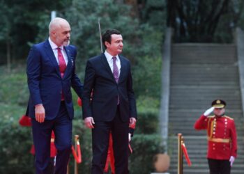 “Nuk ka asnjë telenovelë Rama-Kurti”, kryeministri: Nuk shoh asnjë problem