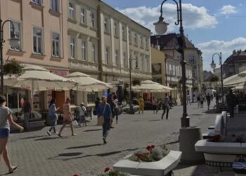 Alarmi/ Përhapet sëmundja e legjionarëve në Poloni, 14 viktima dhe 150 të infektuar