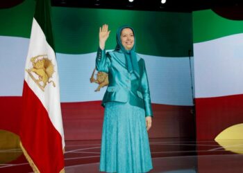 Muxhahedinët drejt largimit nga Shqipëria? Mediat iraniane: SPAK i ndalon hyrjen në vend udhëheqëses Maryam Rajavi